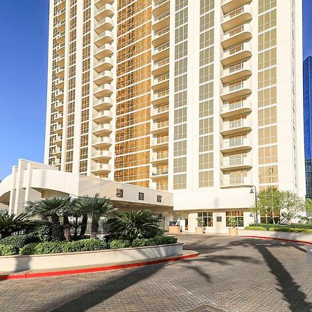 The Liberace Aparthotel Las Vegas Exterior photo