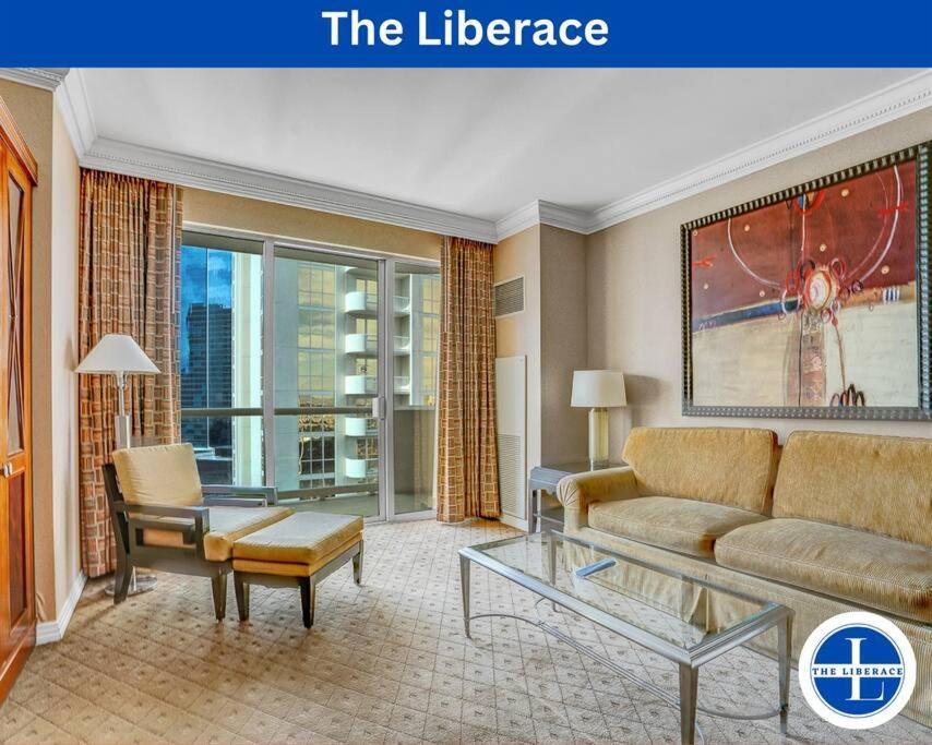 The Liberace Aparthotel Las Vegas Exterior photo