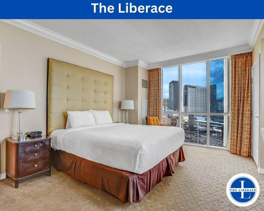 The Liberace Aparthotel Las Vegas Exterior photo